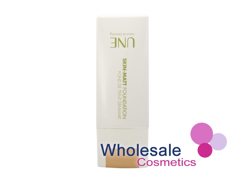 8 x Bourjois UNE Natural Beauty Skin Matt Foundation - M05