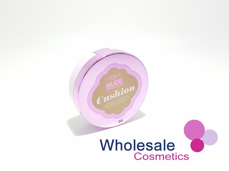 12 x L'Oreal Paris Nude Magique Cushion Foundation - 03 VANILLA
