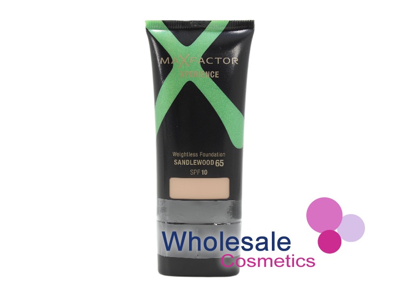 6 x Max Factor Weightless Foundation - 65 SANDALEWOOD
