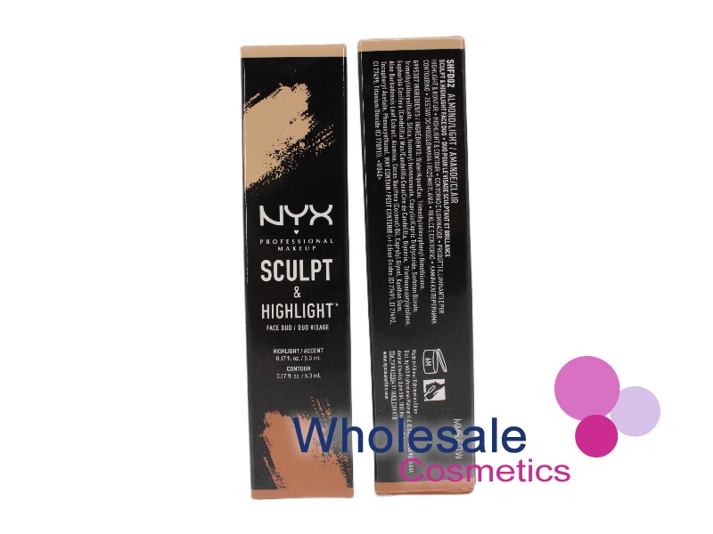 1 x NYX Sculpt & Highlight Face Duo - 02 ALMOND/LIGHT